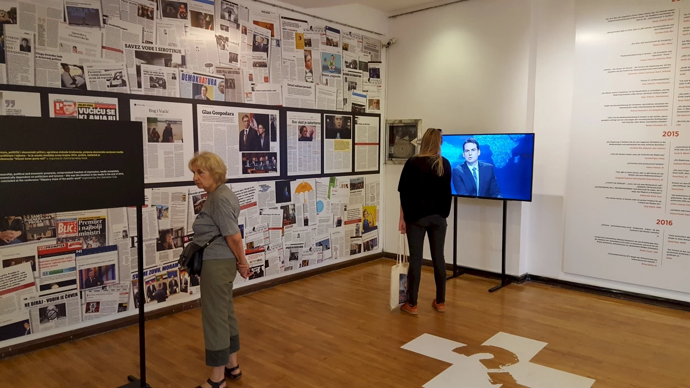 Views of the exhibition Uncensored Lies: Manipulation of the term censorship in Serbia 2014-2016, organised by the Serbian Progressive Party of Prime Minister Vučić, 2016. Photo courtesy to Vlidi.