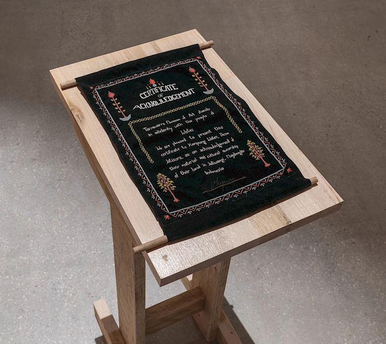 Badan Kajian Pertanahan (BKP), Cultural Acknowledgement of Land Ownership #1, 2023. Installation view, The Soils Project, TarraWarra Museum of Art, 2023. Courtesy of the artists. Photo: Andrew Curtis
